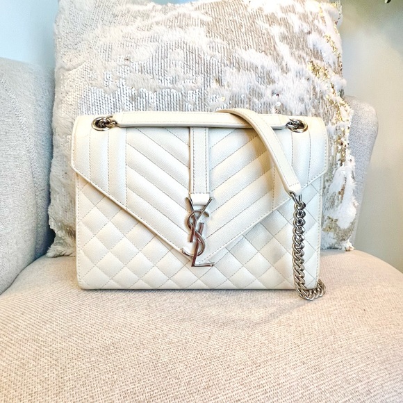 SAINT LAURENT YSL ENVELOPE MEDIUM IN QUILTED GRAIN DE POUDRE EMBOSSED LEATHER - Picture 1 of 14